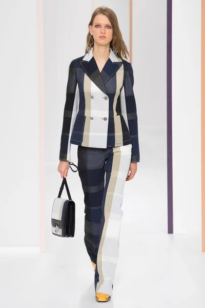 Look 20